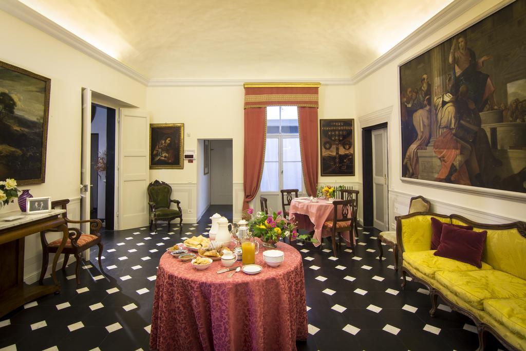 Palazzo Lengueglia B&B Albenga Buitenkant foto