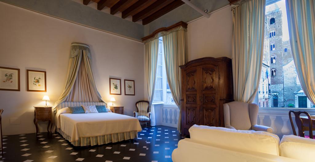 Palazzo Lengueglia B&B Albenga Buitenkant foto