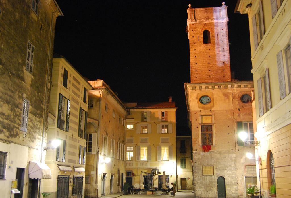 Palazzo Lengueglia B&B Albenga Buitenkant foto